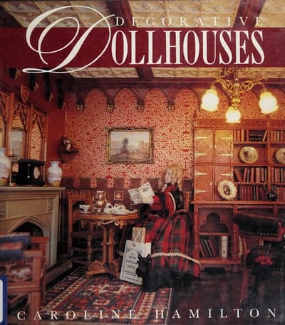 Decorative dolls' houses