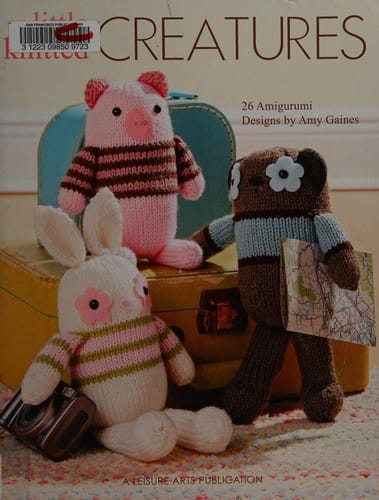 Little knitted creatures