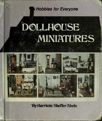 Dollhouse miniatures