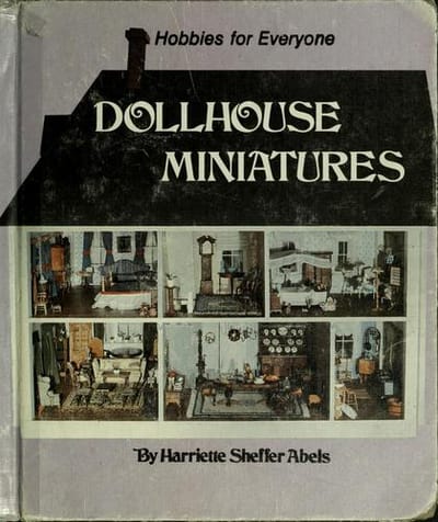 Dollhouse miniatures