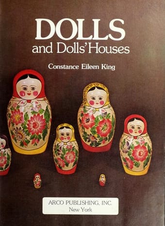Dolls and dolls' houses