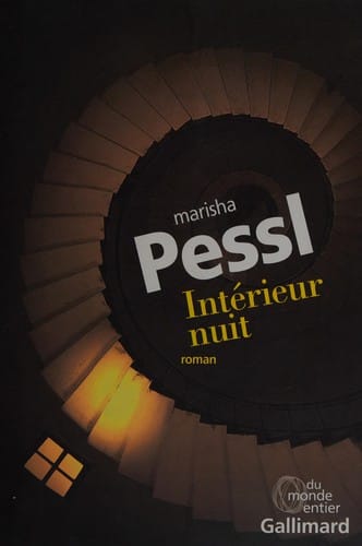 Intérieur nuit
