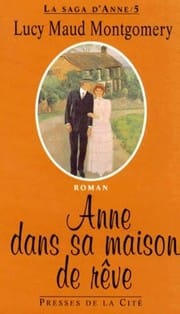 Anne dans sa maison de rêve